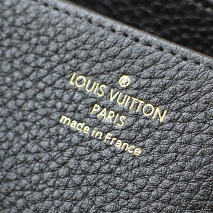 LV Bags 208B570081 0815